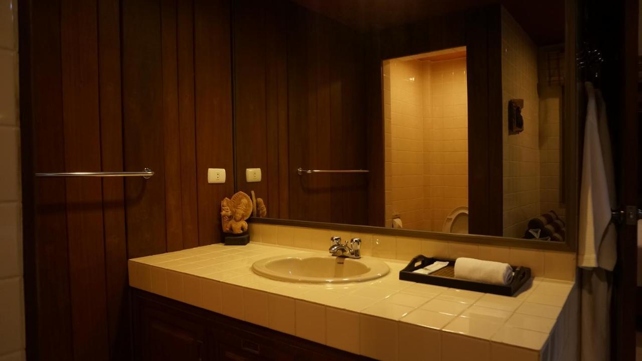 Leprive Resort Pattaya Buitenkant foto